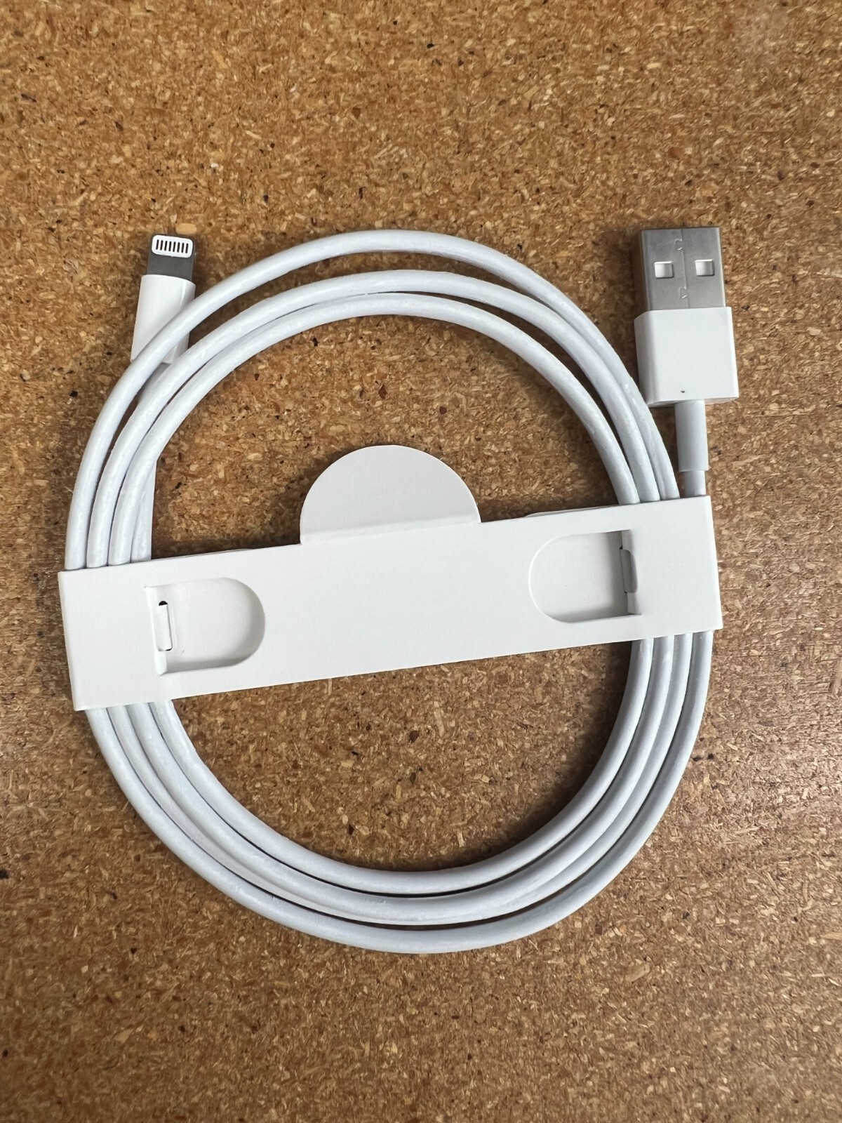 Apple Lightning to USB Cable charger (1m) for iMac Pro Keyboard Mouse Iphones Apple Lightning to USB Cable charger (1m) for iMac Pro Keyboard Mouse Iphones