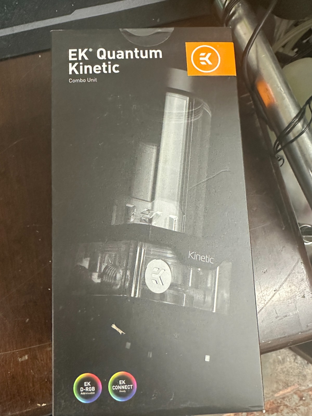 EK-Quantum Kinetic TBE 120 DDC PWM D-RGB - Plexi