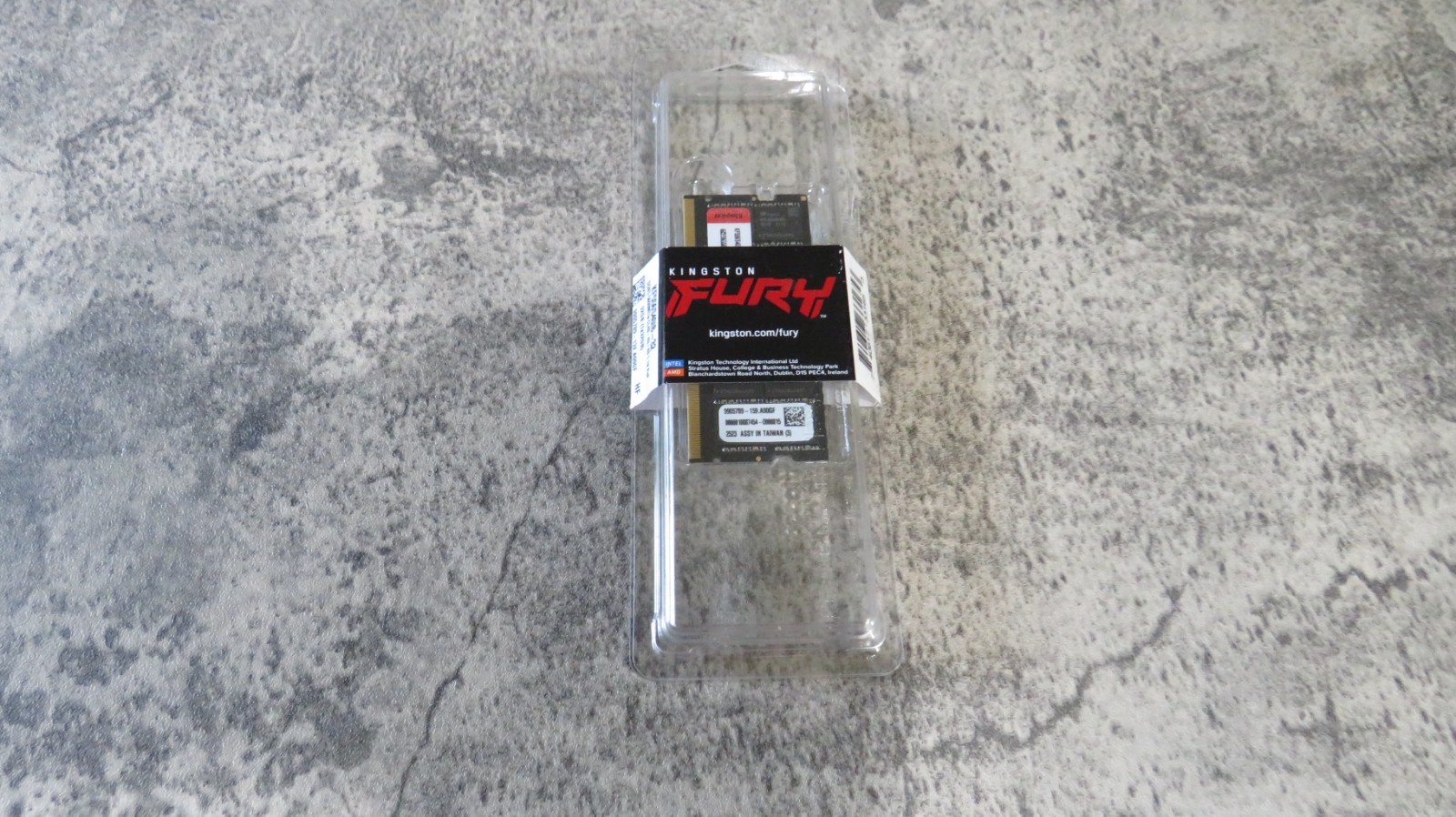 Kingston Fury Impact 32GB (1x32GB) DDR5 5600 CL40 Laptop SODIMM RAM KF556S40IB