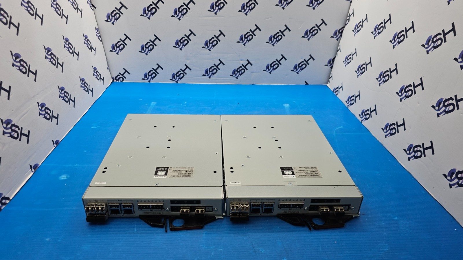 IBM 00L4642 V7000 Type 300 Node Canister 00L4644 Lot of 2 IBM 00L4642 V7000 Type 300 Node Canister 00L4644 Lot of 2