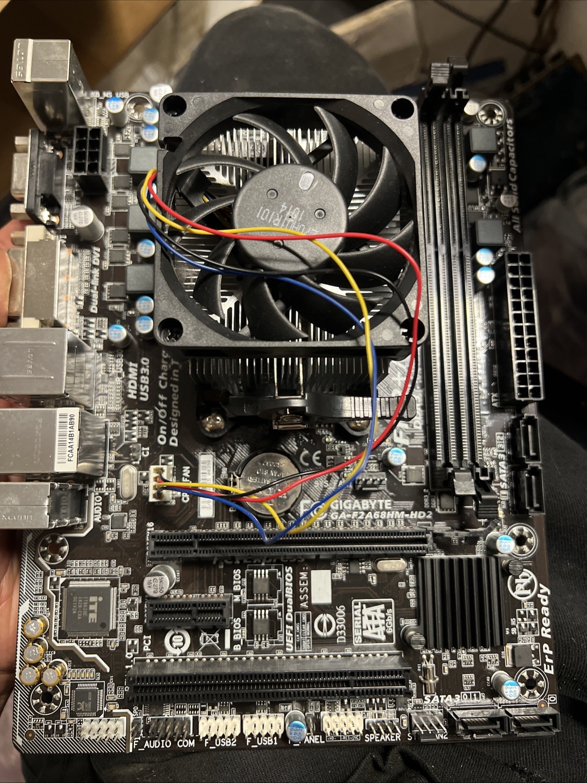 Gigabyte GA-F2A68HM-HD2 Motherboard w/amd a10-7700 series Gigabyte GA-F2A68HM-HD2 Motherboard w/amd a10-7700 series