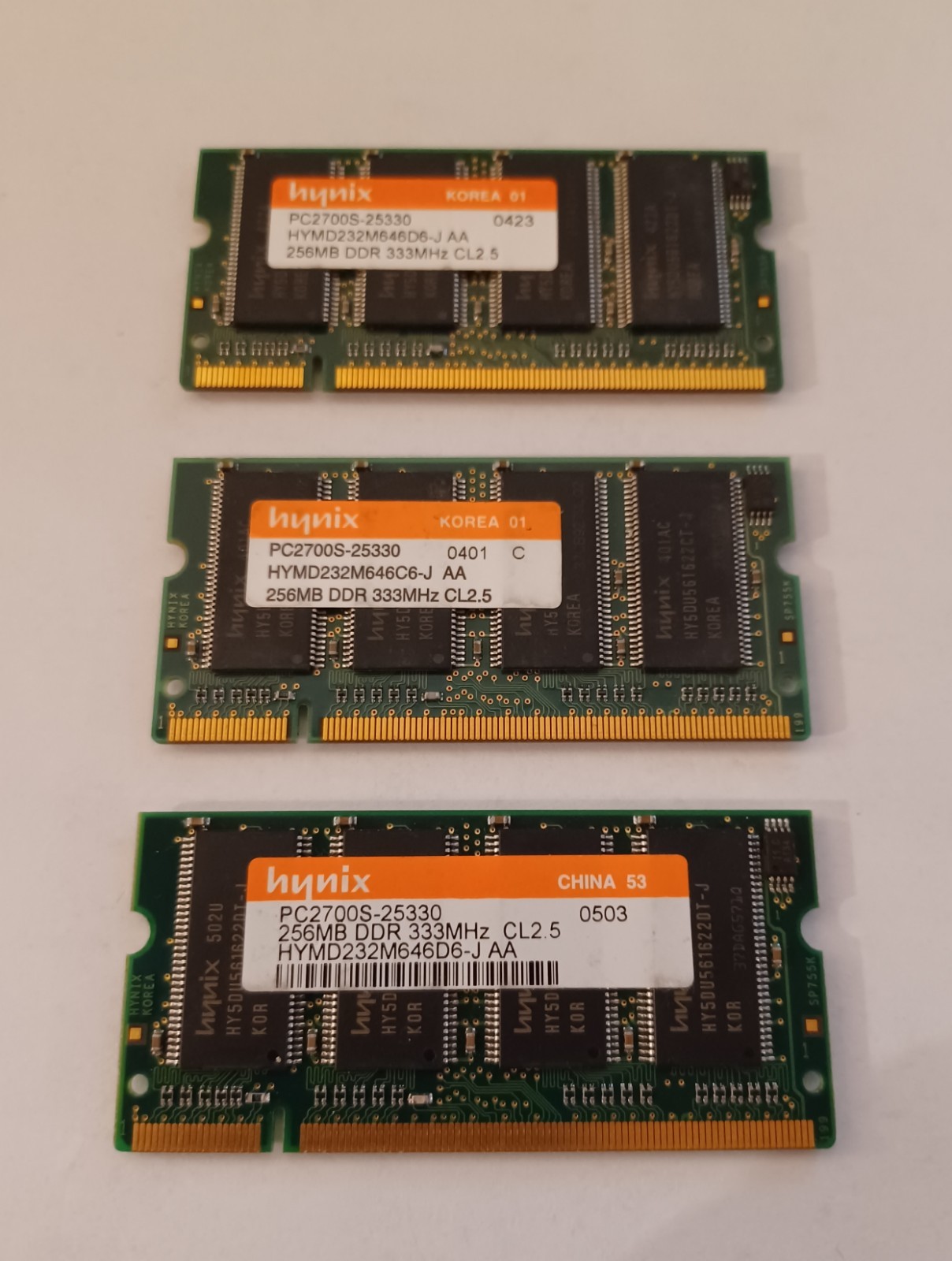 Hynix PC2700S 768MB Kit (3x256MB) DDR333 200-Pin SO-DIMM DDR1 SDRAM Hynix PC2700S 768MB Kit (3x256MB) DDR333 200-Pin SO-DIMM DDR1 SDRAM