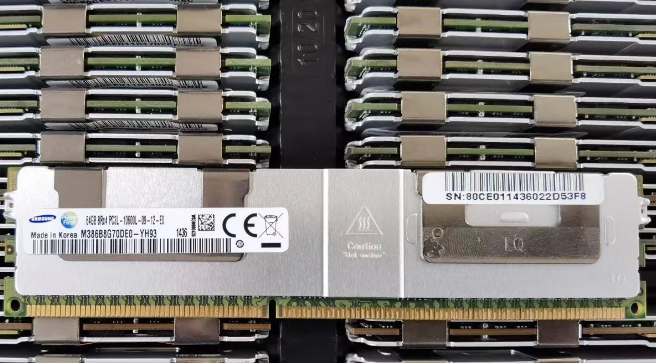 SAMSUNG 64GB DDR3 1333 Server LRDIMM RAM 8Rx4 PC3L-10600L M386B8G70DE0-YH93 240p SAMSUNG 64GB DDR3 1333 Server LRDIMM RAM 8Rx4 PC3L-10600L M386B8G70DE0-YH93 240p