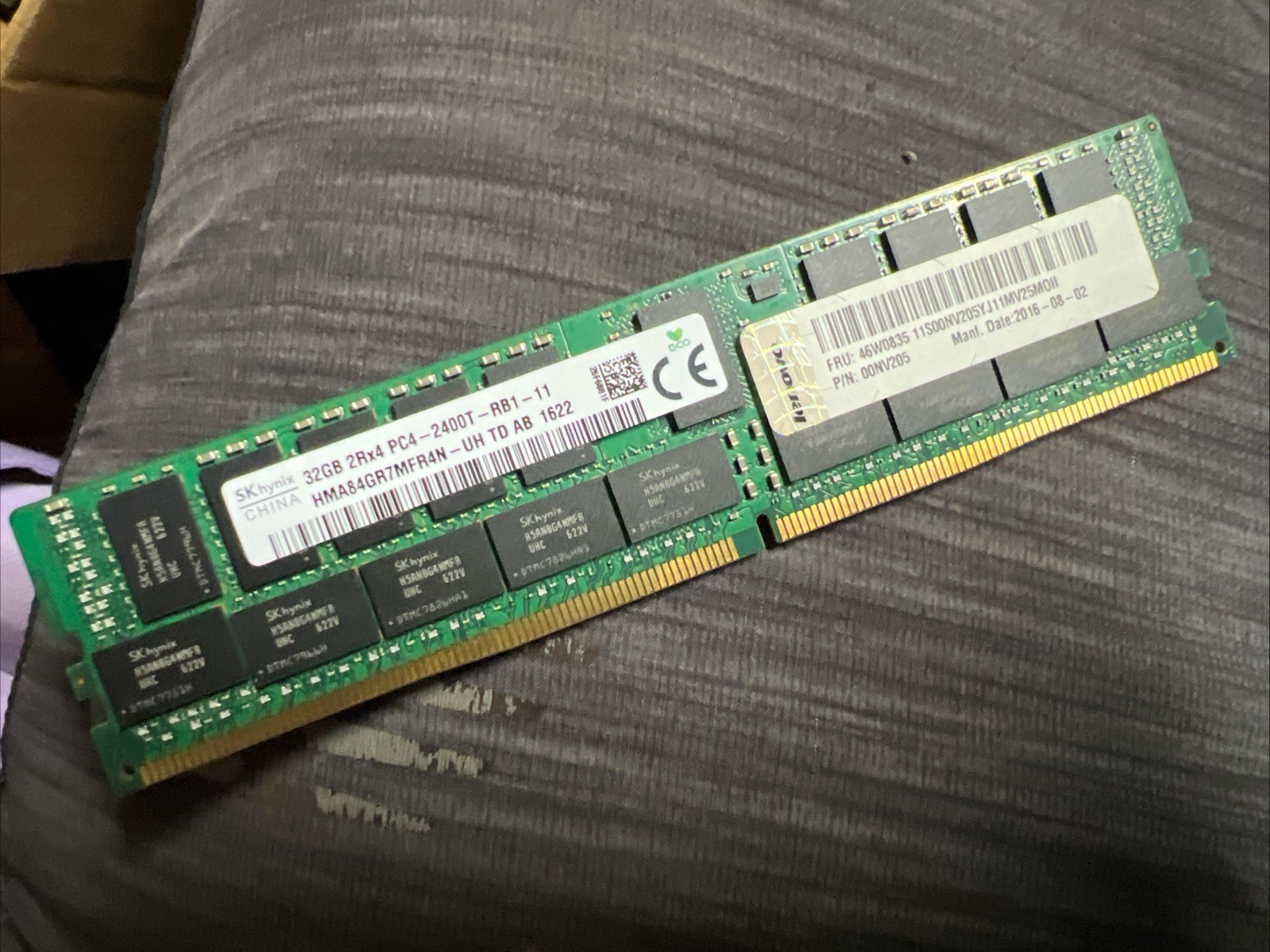 SAMSUNG 32GB 2Rx4 PC4-2400T-RA1 M393A4K0CB1-CRC4Q Server Ram SAMSUNG 32GB 2Rx4 PC4-2400T-RA1 M393A4K0CB1-CRC4Q Server Ram