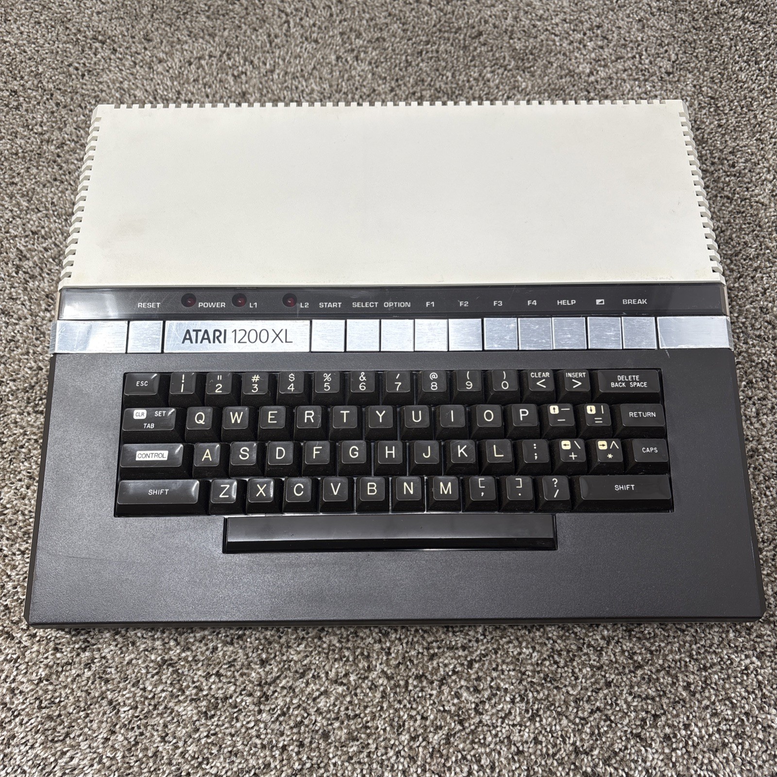 Atari 1200XL Computer Game Console Vintage Rare BAD KEYBOARD MYLAR Atari 1200XL Computer Game Console Vintage Rare BAD KEYBOARD MYLAR