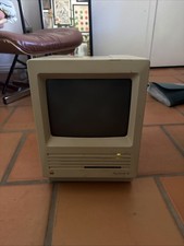 Vintage Apple Macintosh SE Desktop Computer Apple Model No: M5011 For Parts picture